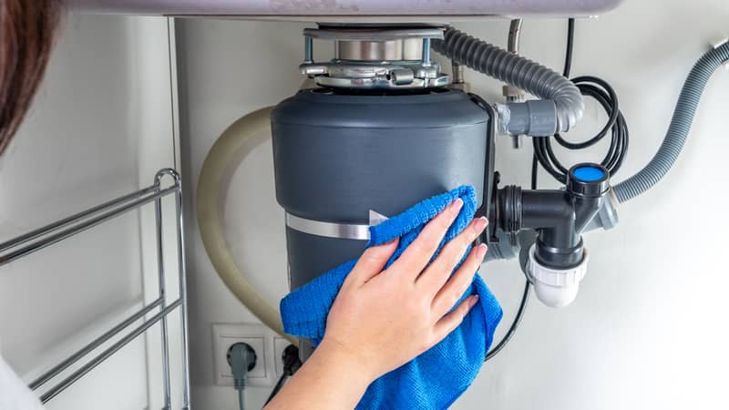 insinkerator under the modern sink