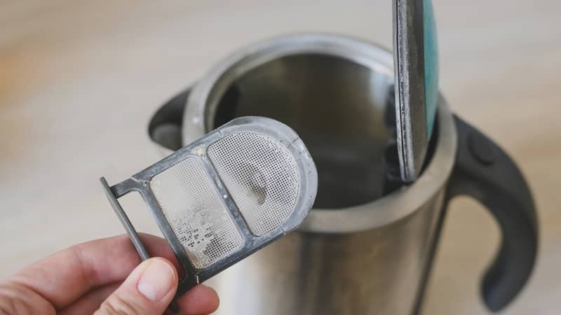 limescale on kettle filter