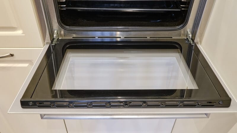 clean oven door